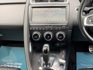 Jaguar E-PACE 2.0 E-pace R-dynamic SE D AWD AUTO 5dr