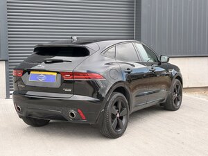 Jaguar E-PACE 2.0 E-pace R-dynamic SE D AWD AUTO 5dr