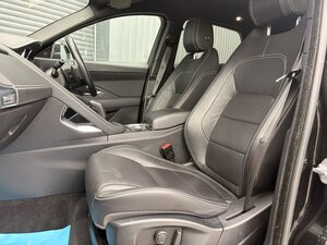 Jaguar E-PACE 2.0 E-pace R-dynamic SE D AWD AUTO 5dr