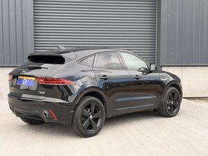 Jaguar E-PACE 2.0 E-pace R-dynamic SE D AWD AUTO 5dr