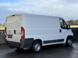 Peugeot Boxer 2.2 Boxer 330 Professional L1H1 HDI 0dr