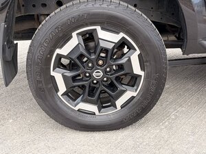 Nissan Navara 2.3 Navara Tekna DCI 5dr