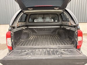 Nissan Navara 2.3 Navara Tekna DCI 5dr