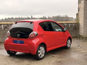 Toyota Aygo 1.0 AYGO GO Vvt-i Semi-auto 5dr