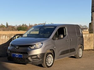Toyota Proace City 1.5 Proace CITY ICON 0dr