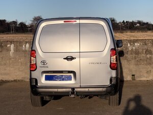 Toyota Proace City 1.5 Proace CITY ICON 0dr