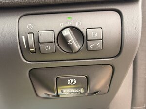 Volvo XC60 2.4 XC60 SE Luxury AWD D5 5dr