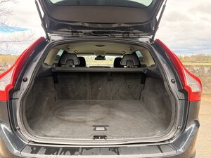 Volvo XC60 2.4 XC60 SE Luxury AWD D5 5dr