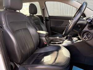 Kia Sportage 2.0 Sportage KX-3 SAT NAV CRDI 5dr