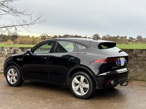 Jaguar E-Pace 2.0 E-pace R-dynamic SE D AWD AUTO 5dr