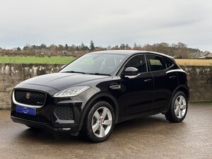 Jaguar E-Pace 2.0 E-pace R-dynamic SE D AWD AUTO 5dr