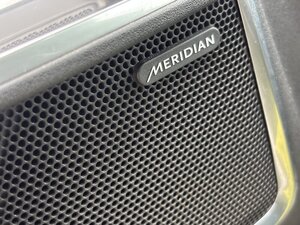 Jaguar E-Pace 2.0 E-pace R-dynamic SE D AWD AUTO 5dr