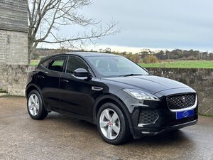 Jaguar E-Pace 2.0 E-pace R-dynamic SE D AWD AUTO 5dr