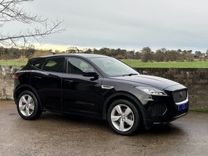 Jaguar E-Pace 2.0 E-pace R-dynamic SE D AWD AUTO 5dr