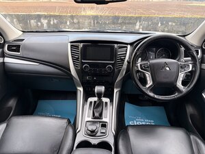 Mitsubishi Shogun Sport 2.4 Shogun Sport DI-D 4 AUTO 5dr