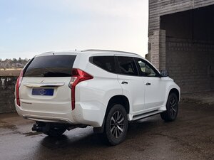 Mitsubishi Shogun Sport 2.4 Shogun Sport DI-D 4 AUTO 5dr