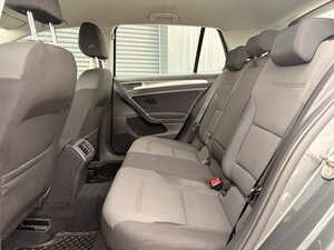 Volkswagen Golf 1.6 GOLF SE NAV TDI Bluemotion Technology 5dr