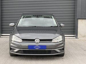 Volkswagen Golf 1.6 GOLF SE NAV TDI Bluemotion Technology 5dr