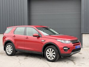 Land Rover Discovery Sport 2.0 Discovery Sport SE TECH TD4 AUTO 5dr