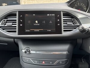 Peugeot 308 1.2 308 Active S/s Auto 5dr