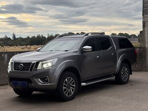 Nissan NP300 Navara 2.3 Np300 Navara Tekna DCI dr