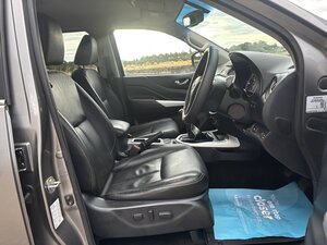 Nissan NP300 Navara 2.3 Np300 Navara Tekna DCI dr