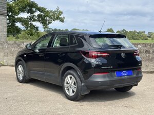 Vauxhall Grandland X 1.2 Grandland X Se T 5dr