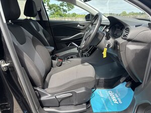 Vauxhall Grandland X 1.2 Grandland X Se T 5dr