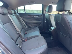 Vauxhall Insignia 1.6 Insignia Sri Nav Td Auto 5dr