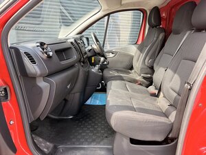 Vauxhall Vivaro 1.6 Vivaro 2700 Sportive CDTI 0dr