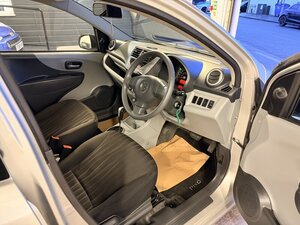 Nissan Pixo 1.0 PIXO N-tec AUTO 5dr