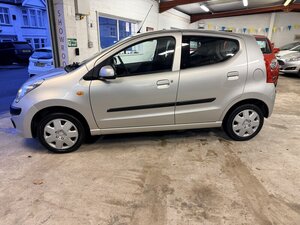 Nissan Pixo 1.0 PIXO N-tec AUTO 5dr