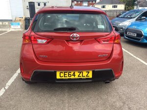Toyota Auris 1.6 Auris ICON Valvematic 5dr