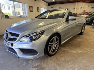Mercedes-Benz E-Class 2.0 E200 AMG LINE AUTO 2dr