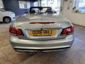 Mercedes-Benz E-Class 2.0 E200 AMG LINE AUTO 2dr