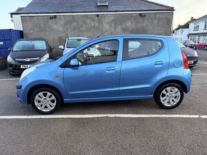 Nissan Pixo 1.0 PIXO N-tec 5dr