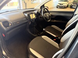 Toyota Aygo 1.0 AYGO X-press Vvt-i 5dr