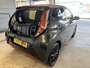Toyota Aygo 1.0 AYGO X-press Vvt-i 5dr