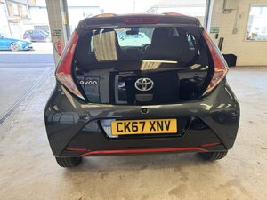 Toyota Aygo 1.0 AYGO X-press Vvt-i 5dr