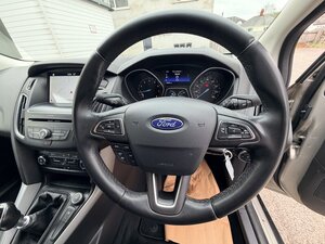 Ford Focus 1.0 Focus Zetec Edition 5dr