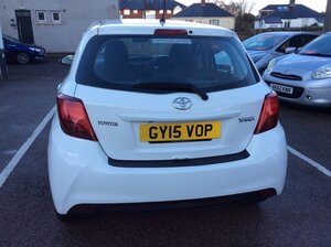 Toyota Yaris 1.3 Vvt-i Icon  5dr