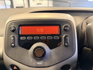 Toyota Aygo 1.0 AYGO X-play Vvt-i 5dr