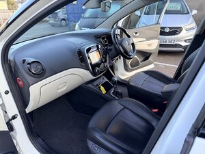 Renault Captur 1.3 Captur GT LINE TCE AUTO 5dr
