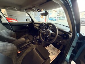 Mini Hatch 1.5 Cooper 5dr