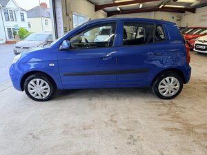Kia Picanto 1.1 Picanto Strike 5dr