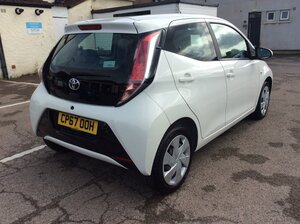 Toyota Aygo 1.0 Aygo X-play Vvt-i 5dr