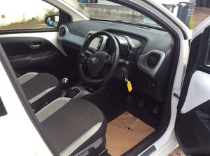 Toyota Aygo 1.0 Aygo X-play Vvt-i 5dr