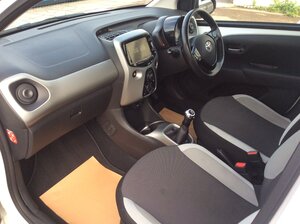Toyota Aygo 1.0 Aygo X-play Vvt-i 5dr