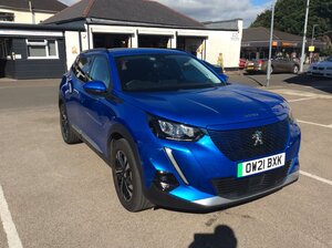 Peugeot 2008 2008 Allure Premium Ev 5dr