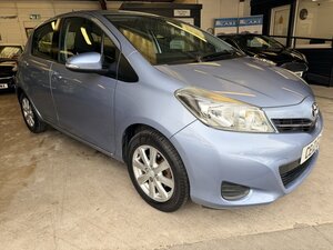 Toyota Yaris 1.3 Yaris TR Vvt-i CVT 5dr